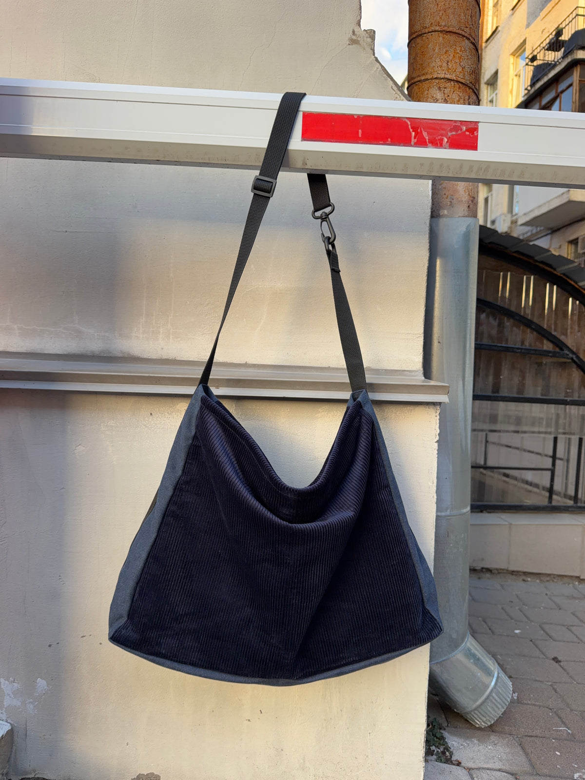 Monday bag синій